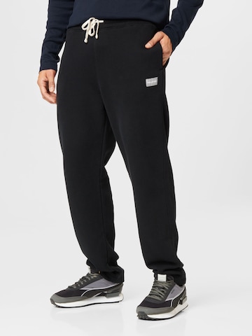 HOLLISTER Regular Trousers in Black: front