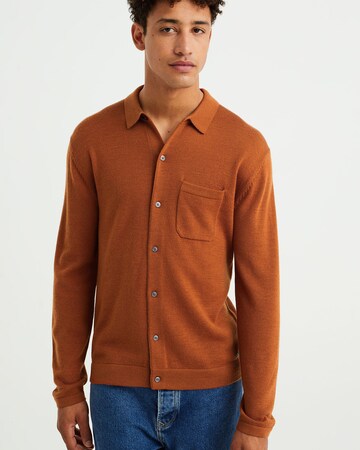 WE Fashion Regular fit Button Up Shirt in Brown