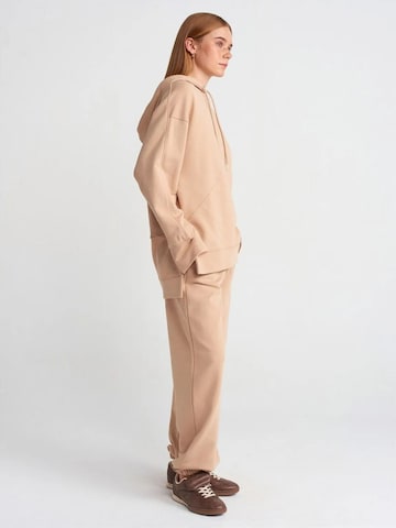 Sweat-shirt 'Sweatshirts' Dilvin en beige