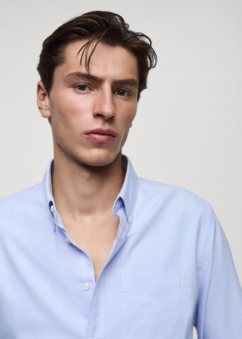 MANGO MAN Regular Fit Hemd 'Oxford' in Blau