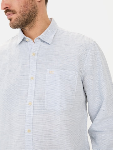 Coupe regular Chemise CAMEL ACTIVE en bleu