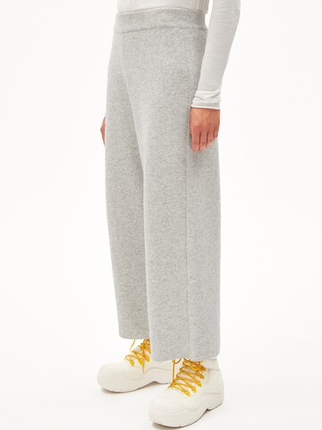 ARMEDANGELS Loose fit Pants 'Nadia' in Grey: front