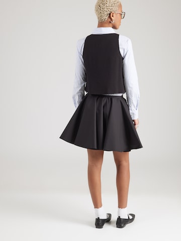 Jupe & Other Stories en noir