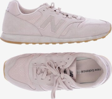 new balance Sneakers & Trainers in 40 in Pink: front