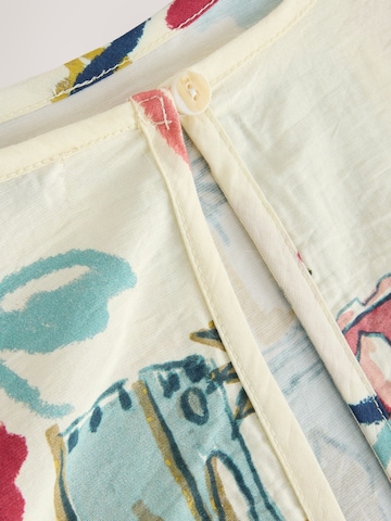 Next Кейп в Бежевый