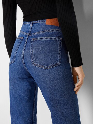 Regular Jeans de la Bershka pe albastru