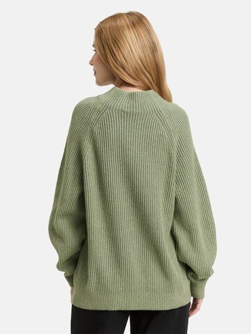 TOM TAILOR Sweater in Green
