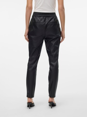 VERO MODA Baggy Trousers 'Eva' in Black