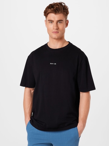 NU-IN Тениска в черно: отпред