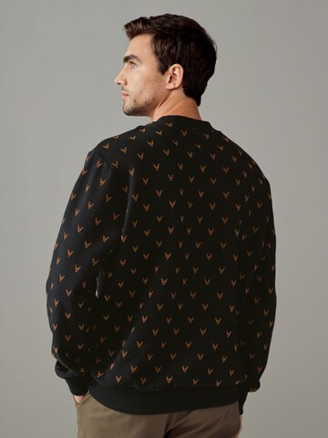 Next - Sudadera en negro