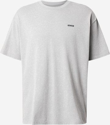 T-Shirt fonctionnel UNDER ARMOUR en gris : devant