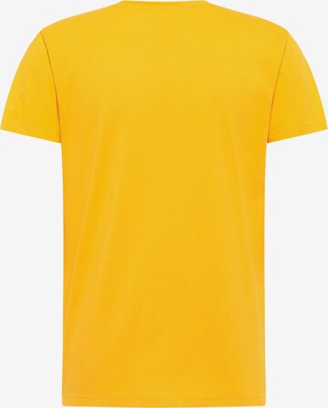 SOMWR Shirt 'PLANET SHPERE TEE' in Yellow
