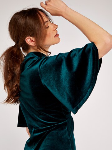 Robe de cocktail Apricot en vert