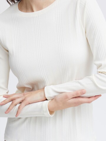 T-shirt 'Amanza' Fransa en blanc