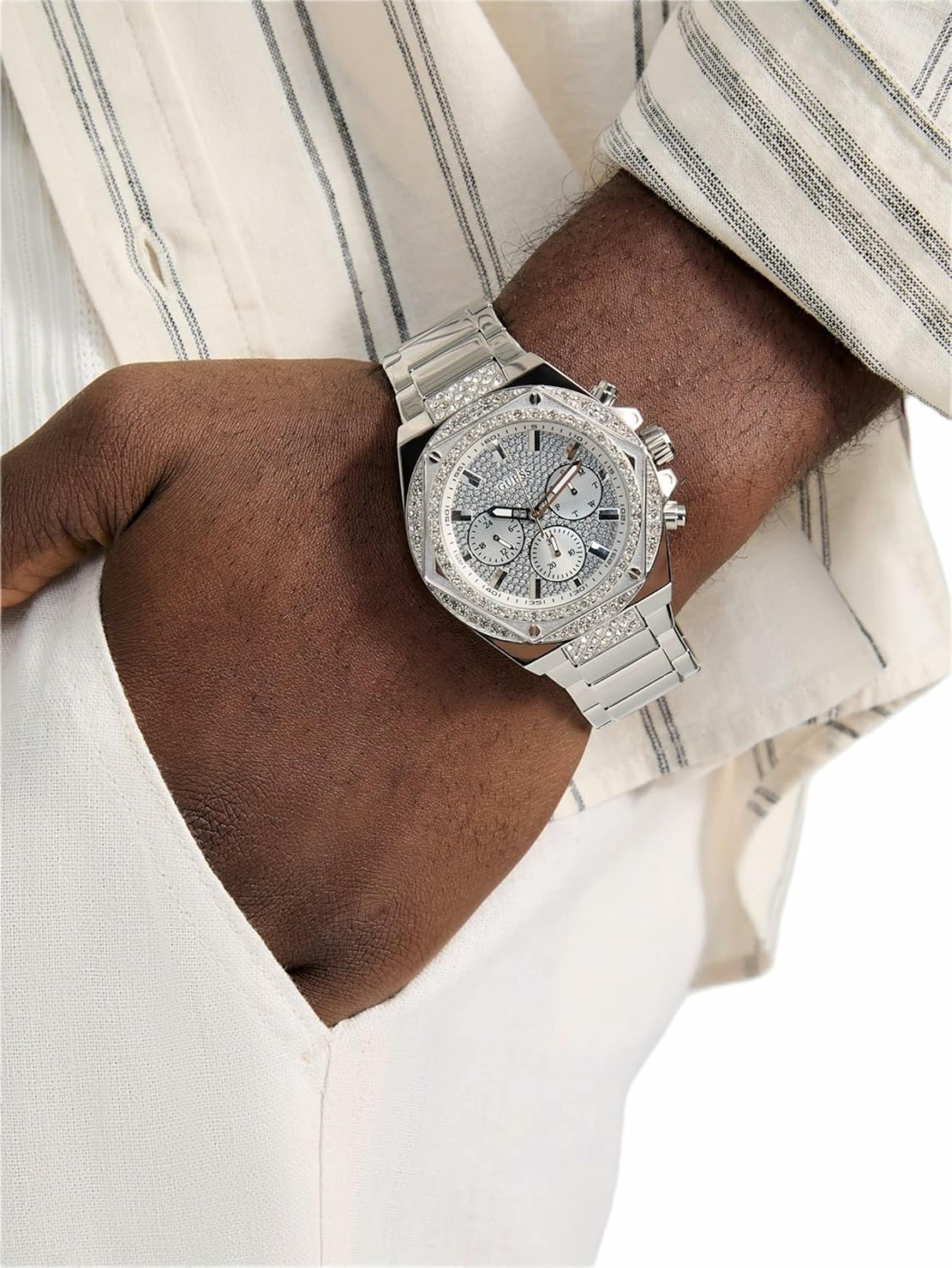 GUESS - Relógios analógicos 'Fury' em prata: frente