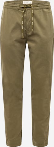 Hailys Men Regular Trousers 'Ethan' in Green: front