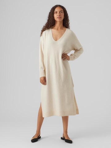 Robes en maille 'PHILINE' VERO MODA en beige : devant