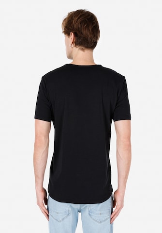 Colin's Shirt in Zwart