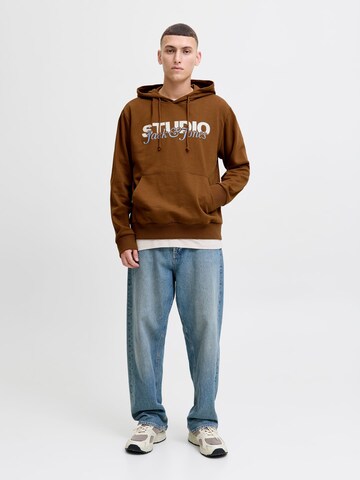 JACK & JONES Sweatshirt i brun