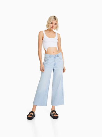 Bershka Wide leg Jeans in Blauw