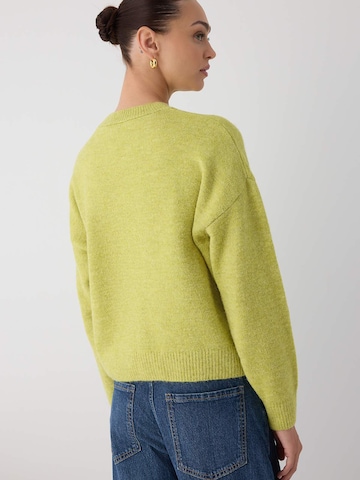Trendyol Pullover in Grün