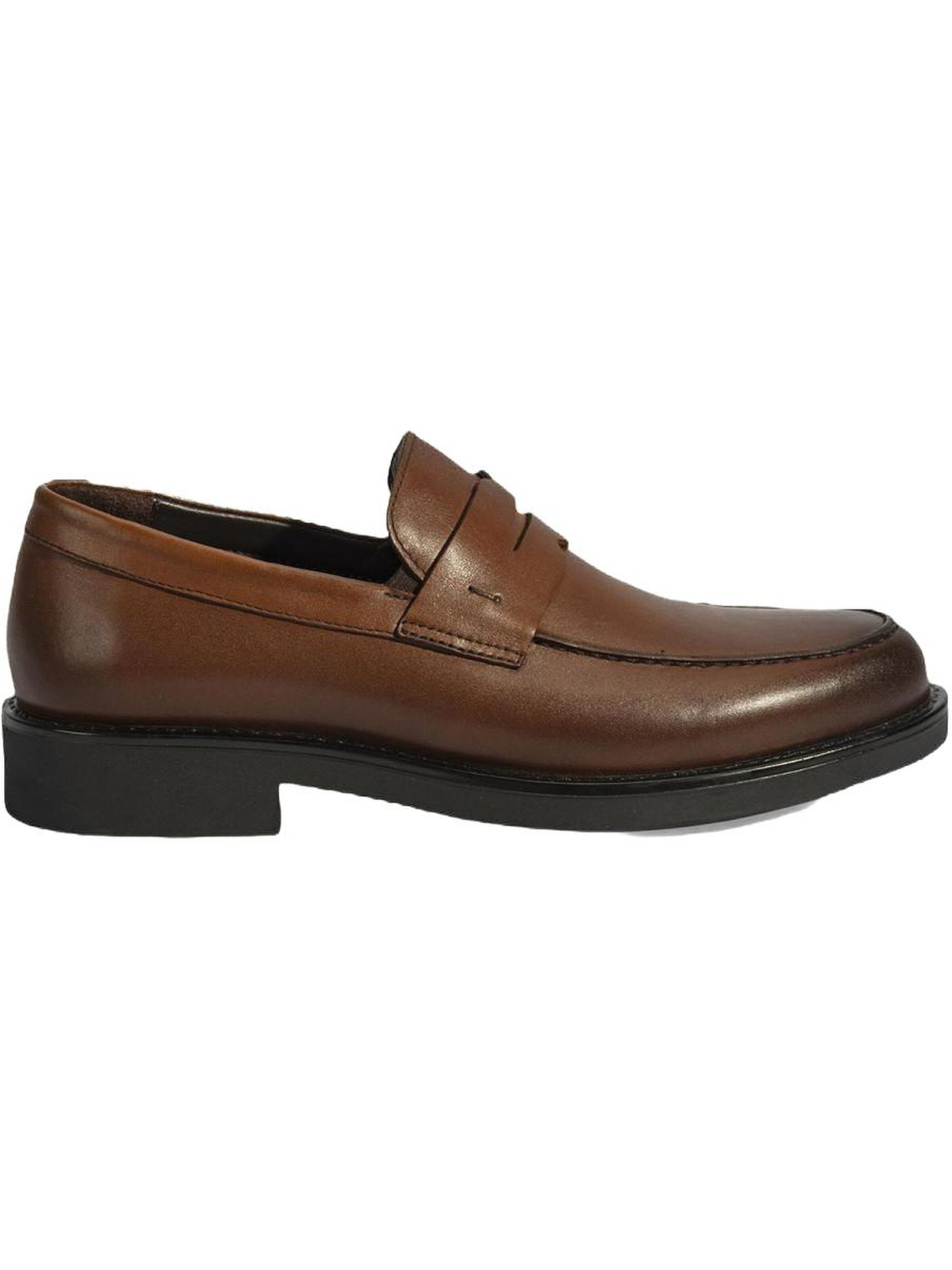 Desa Moccasins in Brown