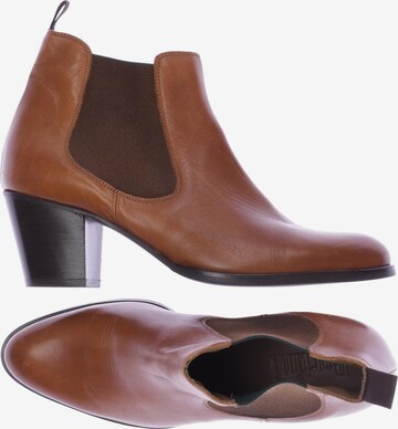 Pertini Dress Boots in 39,5 in Brown: front