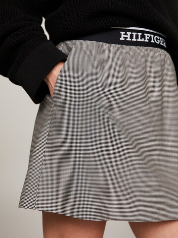 TOMMY HILFIGER Skirt in Grey