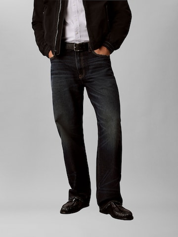 Calvin Klein Jeans Loosefit Jeans in Blauw: voorkant
