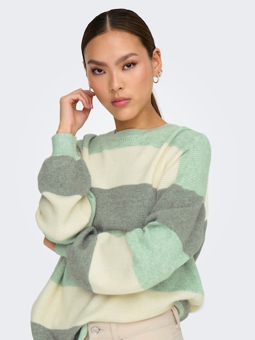 ONLY Sweter 'ONLAtia' w kolorze zielony