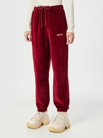 Effilé Pantalon 'Graphic Laundry Sweatpant' LEVI'S ® en rouge : devant