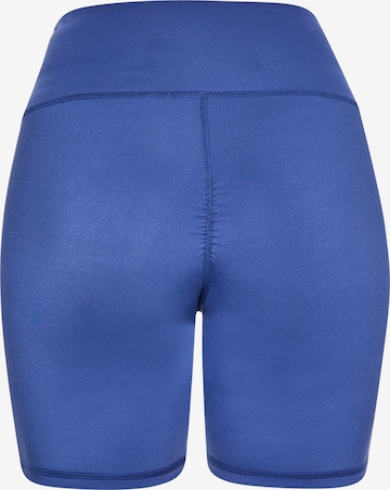 faina Athlsr Skinny Shorts in Blau