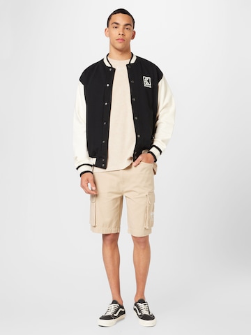 Karl Kani Regular Shorts in Beige