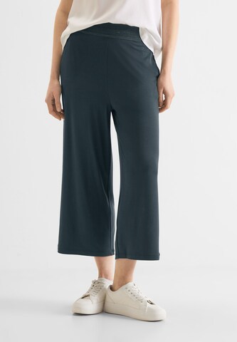 STREET ONE Wide leg Pants in Green: front