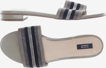 STEFFEN SCHRAUT Sandals & High-Heeled Sandals in 39 in Grey: front