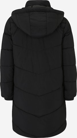 Manteau d’hiver 'Jamilla' Pieces Petite en noir