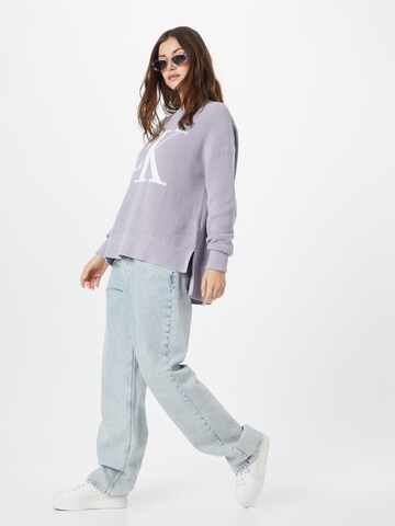 Calvin Klein Jeans Pullover in Lila