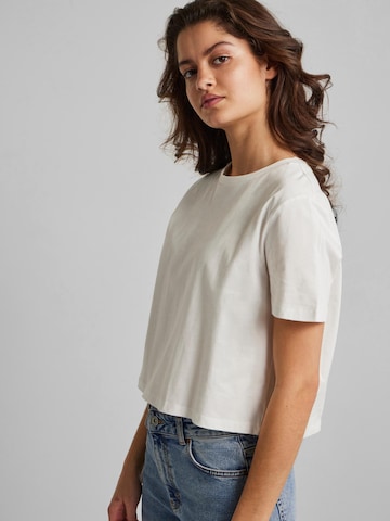 PIECES - Camiseta 'Rina' en blanco