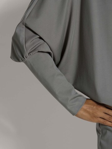 MADELEINE Shirt in Grün