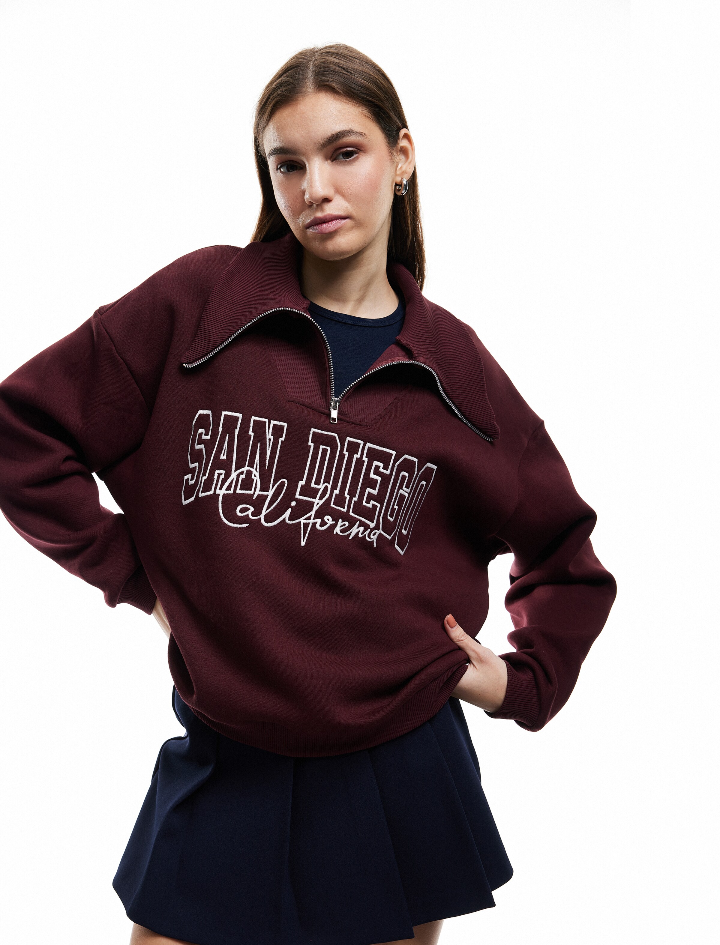 Koton Sweatshirt in Red: front