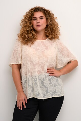 KAFFE CURVE Blouse in Beige: voorkant