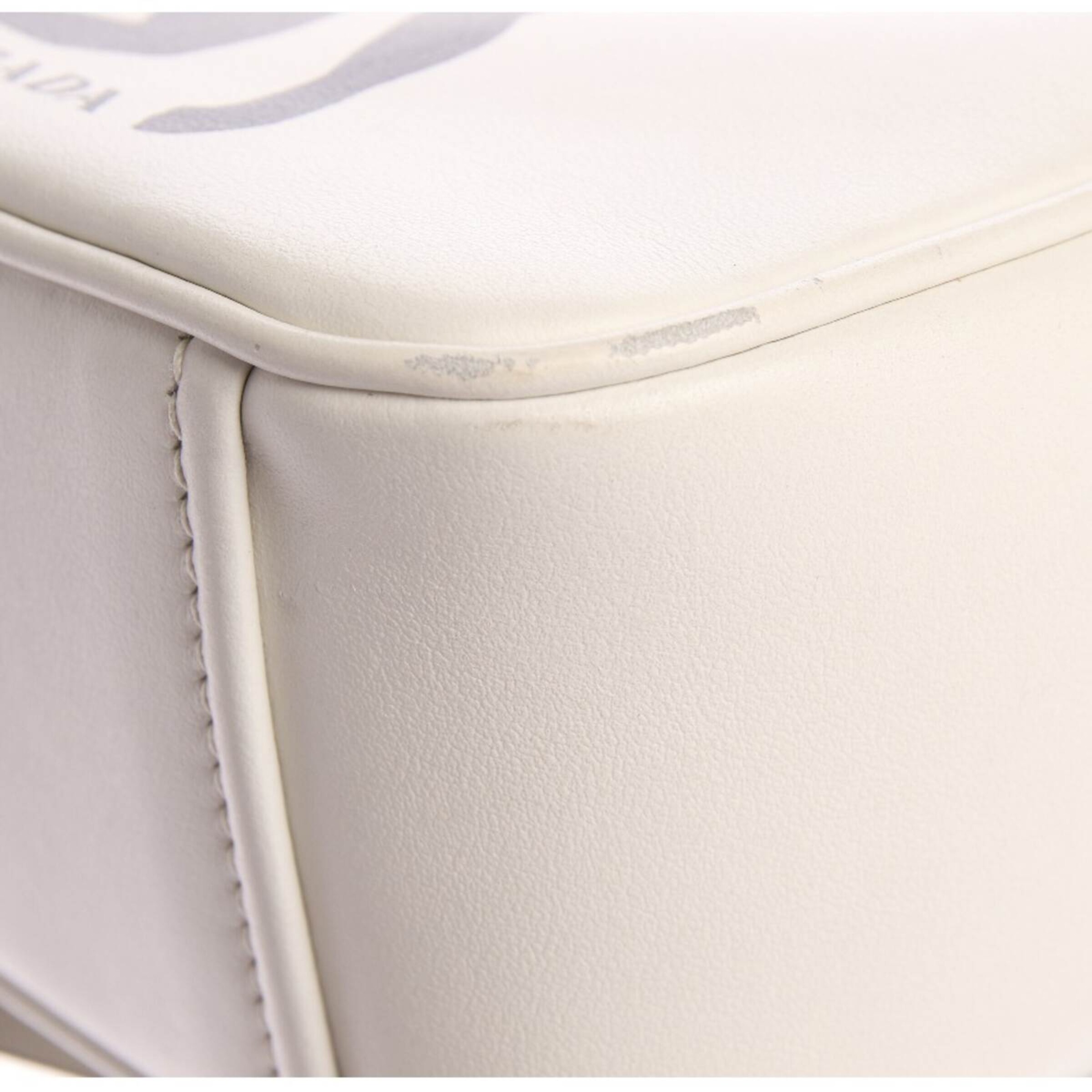 PRADA Bag in One size in White