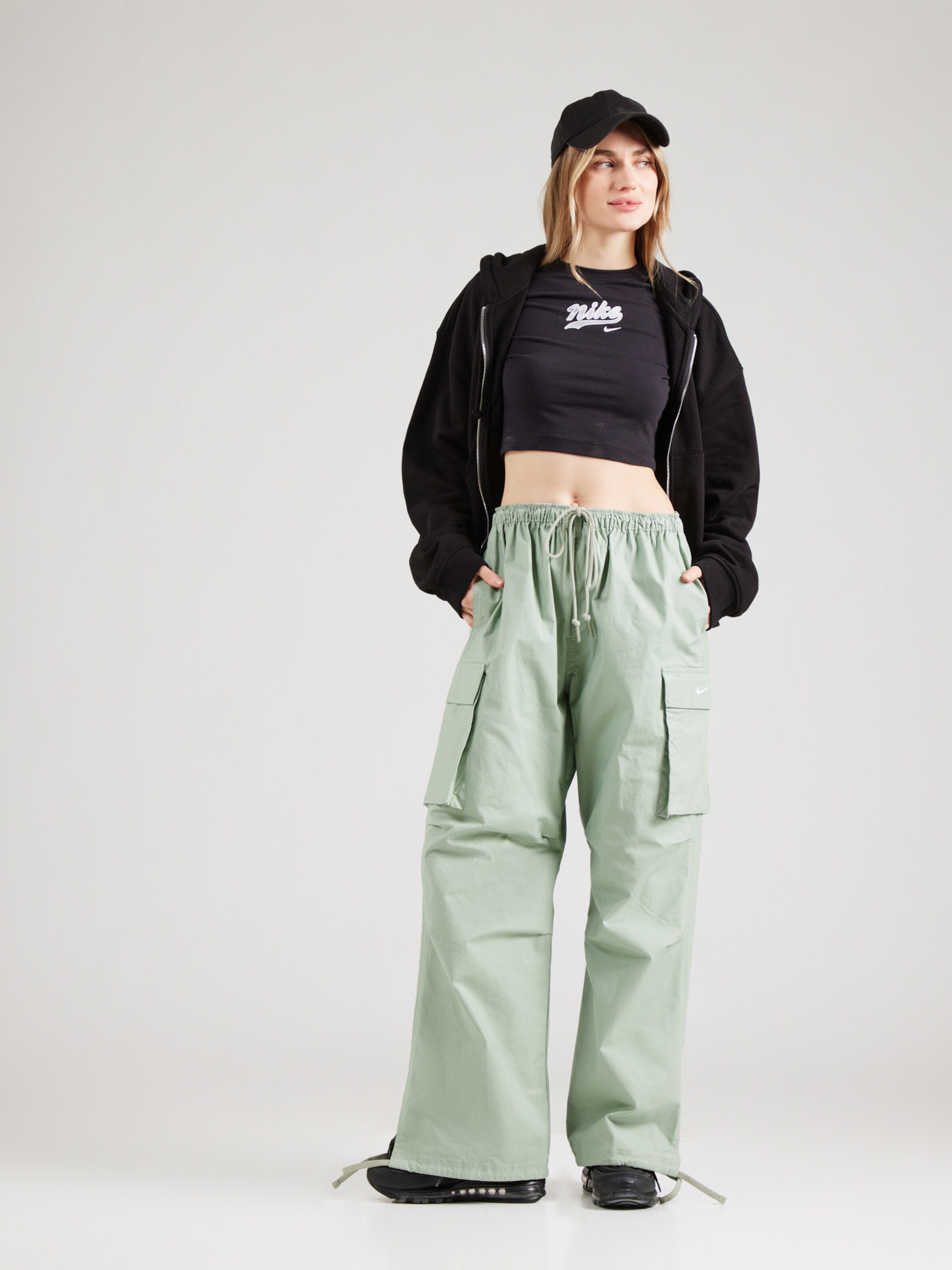 nike green cargo pants