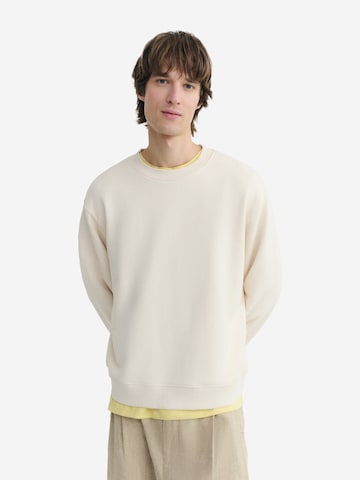 Thinking MU Collegepaita 'Leon' värissä valkoinen: etupuoli