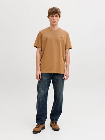 R.D.D. ROYAL DENIM DIVISION T-Shirt 'RDDRoad' in Braun