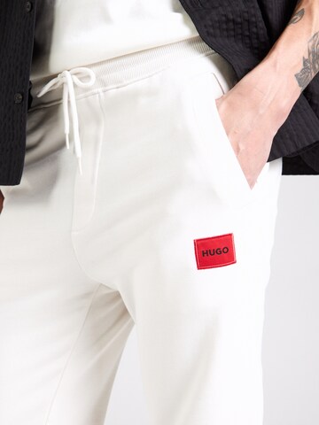Tapered Pantaloni 'Doak' di HUGO in bianco