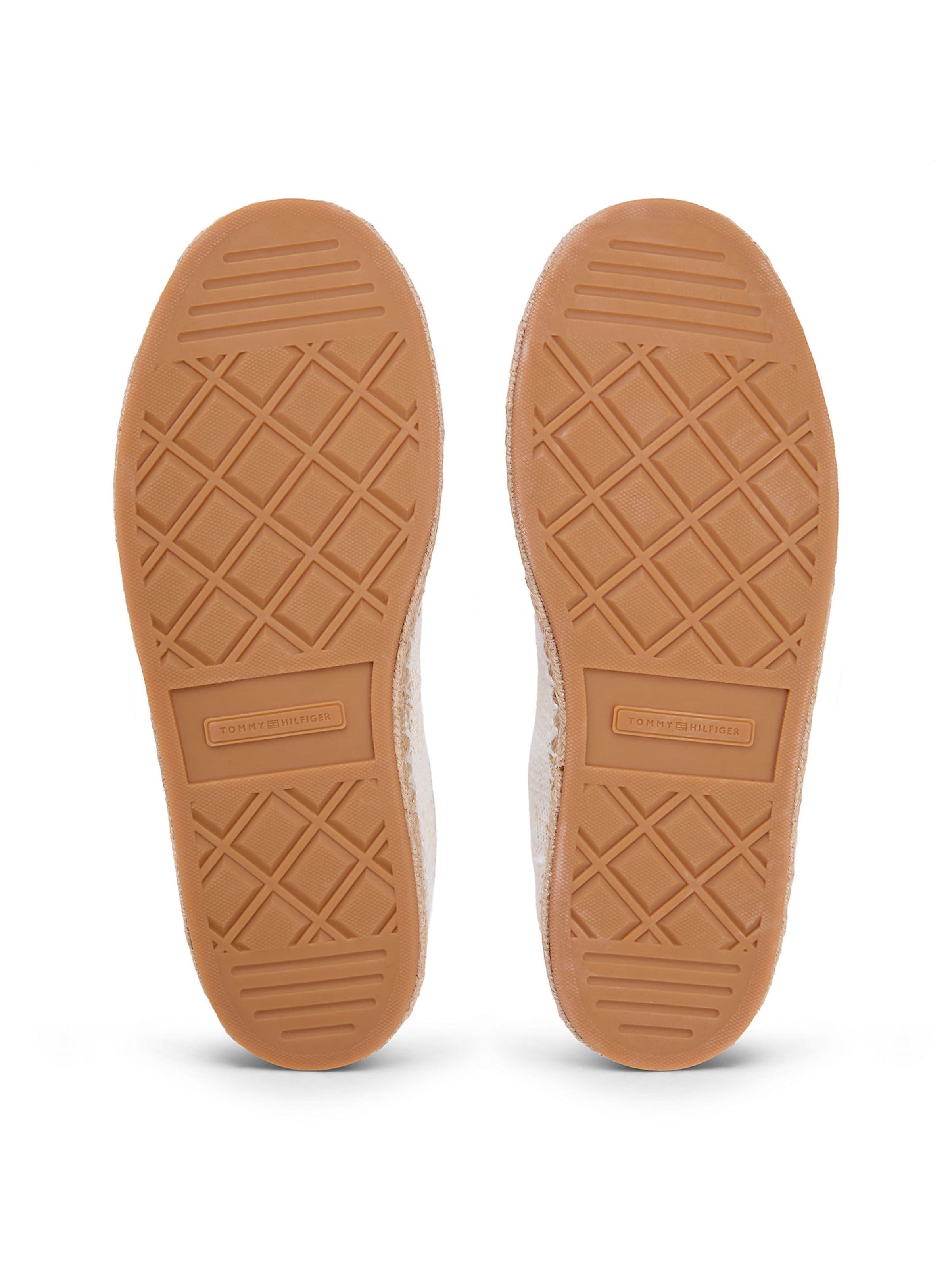 Baskets basses TOMMY HILFIGER en beige