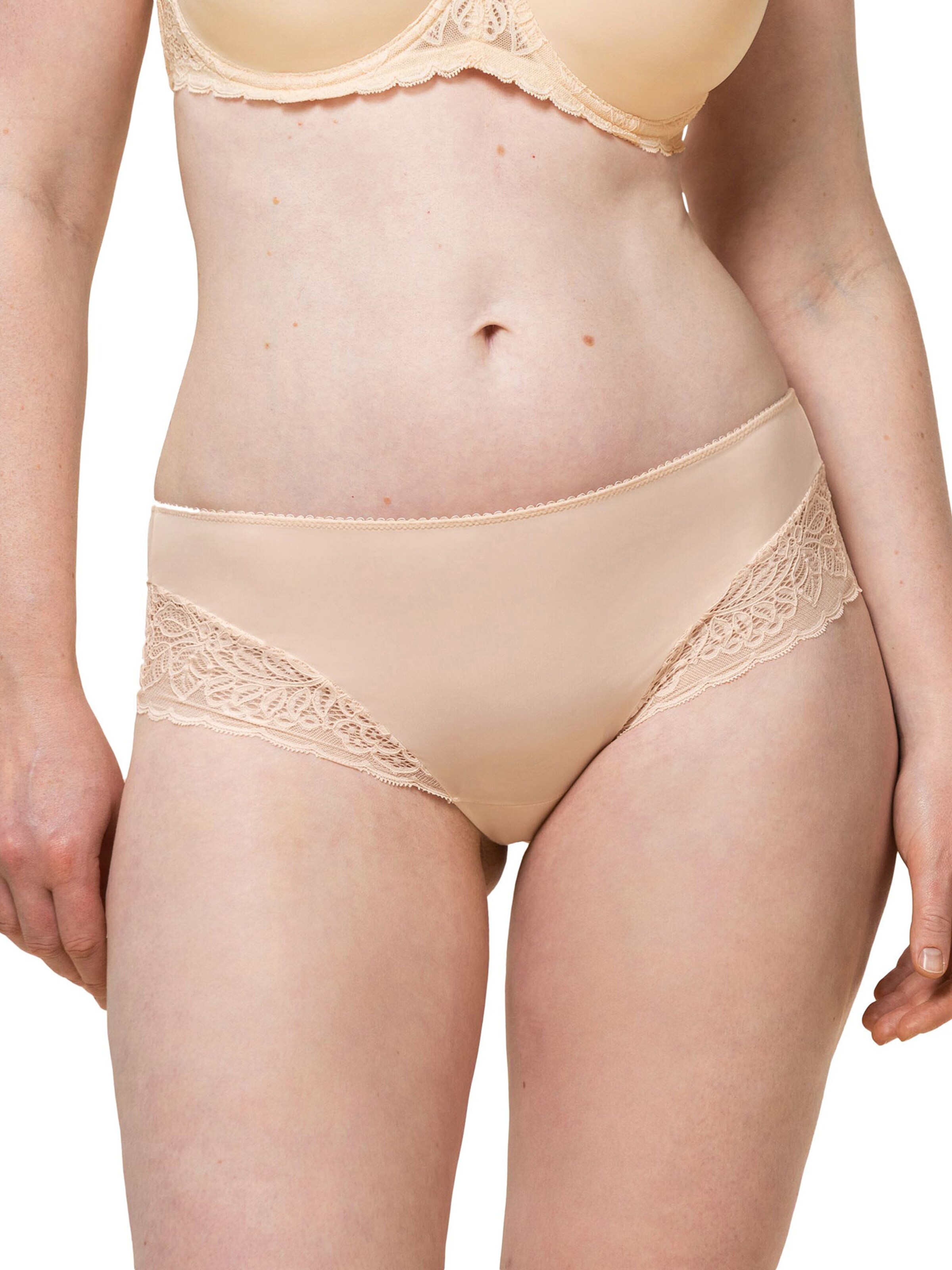 Slip ' Amourette Spotlight ' TRIUMPH en orange : devant