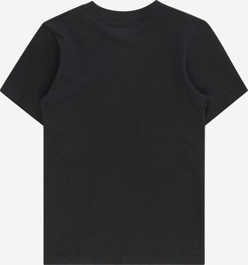 Nike Sportswear T-shirt i svart