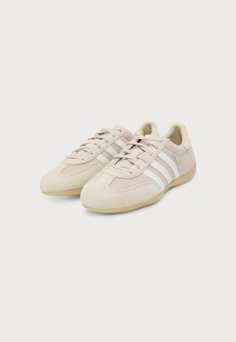 ADIDAS ORIGINALS Rövid szárú sportcipők 'HANDBALL SPEZIAL' - bézs